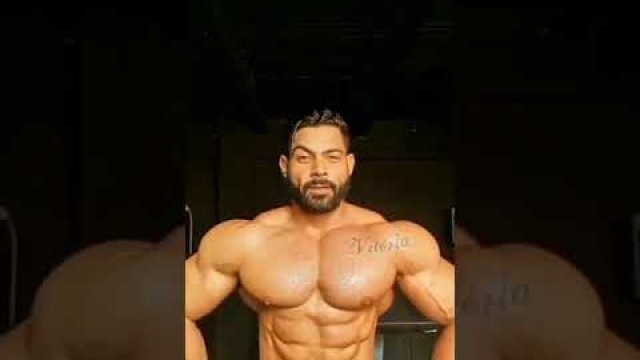 'Kudiya mud ke dekhe dubara || watch epic fitness man...